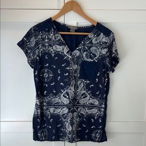 Natural Reflections Navy Paisley Women's Top size Large